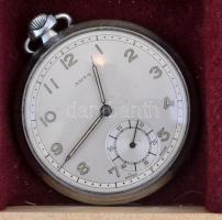 15 darabos, különféle márkájú zsebóra gyűjtemény, közte Enigma, Haller, Sigma. Tárolódobozban, valam...