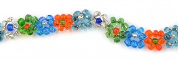 Fűzött gyöngy nyaklánc, h: 36 cm