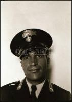 Olasz kerékpáros rendőrök és rendőrportrék, 3 db 6×9 cm-es negatív + 1 db 6×9 cm-es fotó