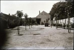 10 db reklámos papír fotótasak, többségükben fotónegatívval