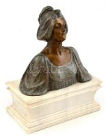 cca 1900-1910 La science - A tudomány, női szecessziós bronz mellszobor, alabástrom talapzaton, jelz...