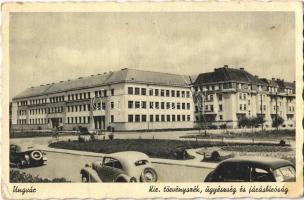 1943 Ungvár, Uzshorod, Uzhhorod, Uzhorod; Kir. törvényszék, ügyészség és járásbíróság, automobilok / court, automobiles (fa)