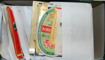 1.340 klf italcimke a 40-es 60-as évekből, borítékokban