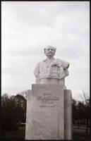 cca 1940 36 db budapesti, városképes Leicával készített fotónegatív nagyrészt a fiumei úti Nemzeti S...