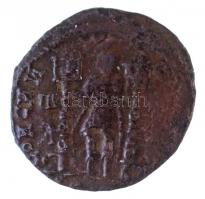 Római Birodalom / Siscia / II. Constantius 337-361. Maiorina (barbár utánzat) Br (3,50g) T:2-
Roman...