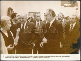 cca 1970-1980 4 db MTI nyomtatott fotó Kádár Jánosról különféle politikai eseményeken, enyhén hullám...