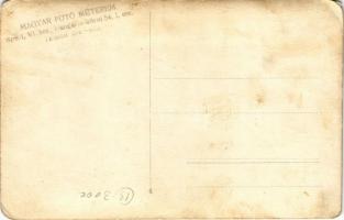 1936-1937 Budapest, A M. kir. rendőrség budapesti őrszemélyzetének tanosztályánál tanfolyamot hallga...