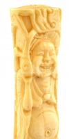 Nevető Buddha. Faragott csont szobrocska fa talapzaton 17 cm