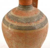 XIX. sz. vége: Vizes korsó. Festett cserép, sérült m: 30 cm