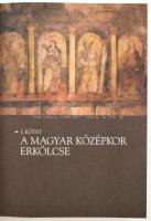 Siklóssy László: A régi Budapest erkölcse. Székely András utószavával. Bp.,2002., Osiris. Kiadói kar...