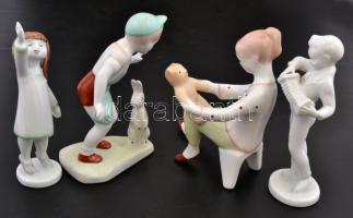 4 db Aquincum és Hollóházi figurális porcelán. Jelzettek, hibátlanok