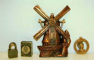 2 db réz dísz + Chinoin hordozható hamutartó + érdekes lakat