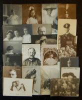 39db 1910-es évekbeli, szász királyi és hercegi családok fotó-képeslapjai (közte Habsburg Ottó is!)