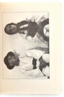 Tánczos Vilmos: Gyöngyökkel gyökereztél. Gyimesi és moldvai archaikus népi  imádságok. Csíkszereda, ...