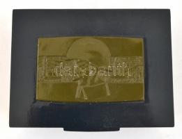 "Emlékül a szocialista haza fegyveres szolgálatáért" fém emlékdoboz, kopott aranyozással, ...