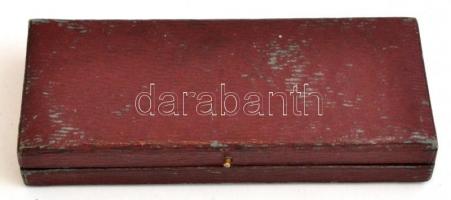 Régi fa ékszeres doboz, sérült, foltos 6,5x16x2,5 cm