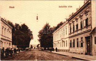 Sziszek, Sisak; Hajós utca / Ladjarska ulica / street