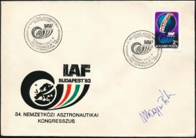 Magyari Béla (1949-2018) űrhajós aláírása IAF borítékon / Autogprah signature of Hungarian astronaut