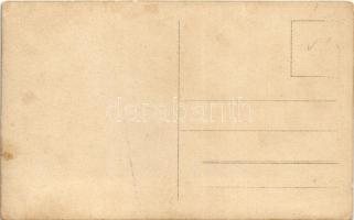 Osztrák-magyar katonák korai géppuskát szállítanak / Austro-Hungarian K.u.K. military, soldiers tran...