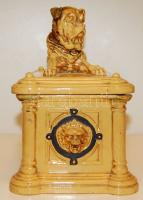 Díszes kerámia asztali szivarosdoboz kutya dísszel