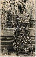 Tamatave, Femme Betsimisaraka / Betsimisaraka women, Madagascar folklore (EK)
