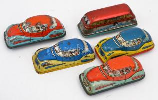 Régi kulcsos lemezjátékok (vonatok, autók, úthenger, stb.), kopottak