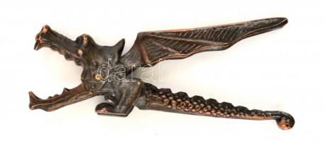 Krokodilfejes figurális diótörő 20 cm