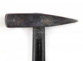 Szabadkőműves kalapács. Ezüst és fa. Szabankőműves jelekkel gravírozva. 10,5 cm Díszdobozban. / Free...