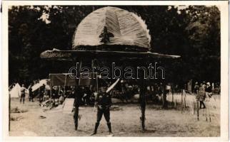 1933 Gödöllő, Cserkész Világ Jamboree, vesszőkből épített cserkész kalap / World Scout Jamboree, scout hat built of twigs at the camp. photo (ragasztónyom / gluemark)
