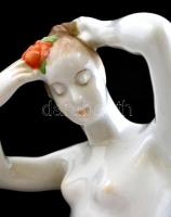 Aquincumi porcelán copfot kötő akt, kézzel festett, jelzett, hibátlan. 15,5 cm