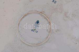 Zsolnay + Hollóházi porcelán tál, Jelzettek, kopásokkal 37x26 cm, d: 34 cm