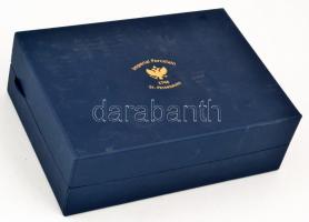 Imperial Porcelain St. Petersburg 1744. Díszdobozos két személyes mokkás készlet. Kézzel festett, je...