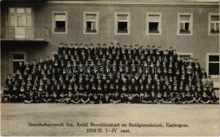 1934/35 Esztergom, Szentferencrendi Szt. Antal nevelőintézet és reálgimnázium, I-IV. osztályok csoportképe. photo + 1940 Szamosújvár visszatért So. Stpl