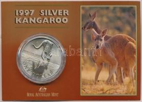 Ausztrália 1997C 1$ Ag Kenguru karton díszlapon T:1 Australia 1997C 1 Dollar Ag Kangaroo on cardboard display sheet C:UNC Krause KM#325
