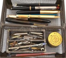 Vegyes régi és régebbi írószer tétel: 4 db tintásüveg, 1950-60 körül (3 db Aranykalász MGTSZ felirat...