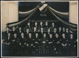 cca 1930-1940 MÁVAG Keresztényszocialista Báljának csoportképe, fotó, Diskay Fotó, 17x23 cm