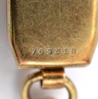 14 K arany (Au) Doxa női karóra 14 K arany szíjjal. Jelzett, működőképes. 70x34 mm, bruttó 20,82 g