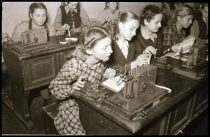 cca 1949 Vasutas iskola gyerekeknek (felkészítés az úttörővasút irányítására), Kotnyek Antal (1921-1...