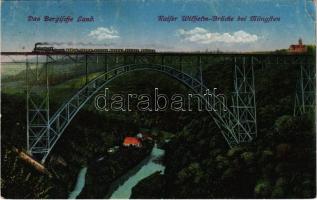 Solingen, Kaiser Wilhelm Brücke bei Müngsten. Das Bergische Land / railway bridge over the river Wupper, locomotive, train (small tear)