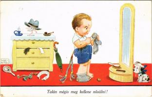 1937 Talán mégis meg kellene nősülni / Children humour art postcard. W.S.S.B. 7048/1. s: John Wills