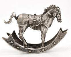 Ezüst(Ag) miniatűr hintaló, jelzett, 6×4 cm, nettó: 39 g