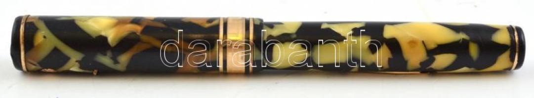 Töltőtoll arany heggyel, kis sérülésekkel, h: 13,5 cm