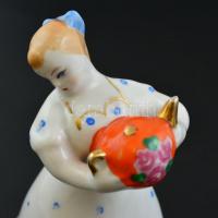 Orosz porcelán lány, kézzel festett, jelzett, kis kopásnyomokkal, m: 12 cm
