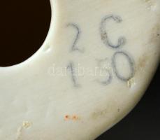 Orosz porcelán dobos, kézzel festett, jelzett, kis kopásnyomokkal, m: 13 cm