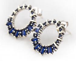 Ezüst(Ag) karikafülbevaló-pár, kék kővel, Pandora jelzéssel, d: 1,8 cm, bruttó: 2,9 g