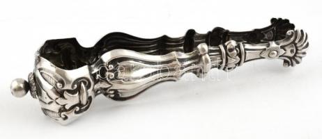 Ezüst(Ag) cukorcsipesz, jelzett, kis horpadással a tetején, h: 18 cm, nettó: 62,5 g