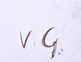 Vörös jelzéssel: Férfi portré. Kréta, papír, 42x29,5 cm