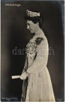 1910 H.M. Drottningen / Victoria of Baden, Queen of Sweden as the consort of King Gustaf V. Axel Eliassons Konstförlag Stockholm 536.