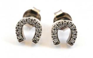 Ezüst(Ag) patkós fülbevalópár, Pandora jelzéssel, 0,6×0,6 cm, bruttó: 1,2 g