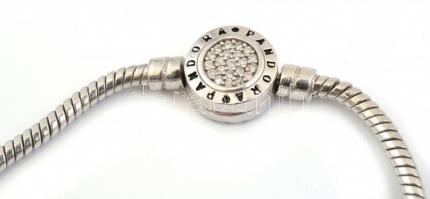 Ezüst(Ag) karkötő, 7 db charmmal, Pandora jelzéssel, h: 15,5 cm, bruttó: 27,9 g